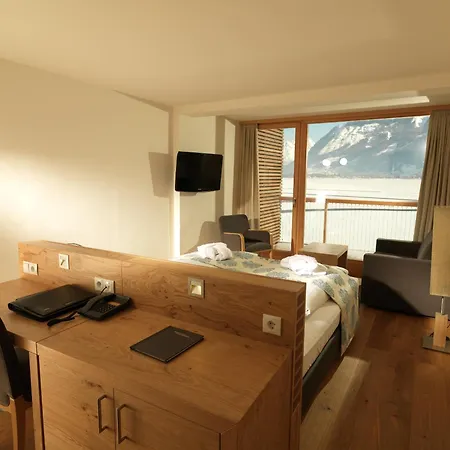 سيفيلا فرايبرغ زيل أم سي